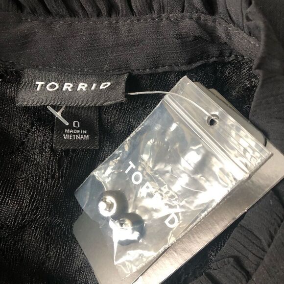 Torrid Blouse - Picture 8 of 8